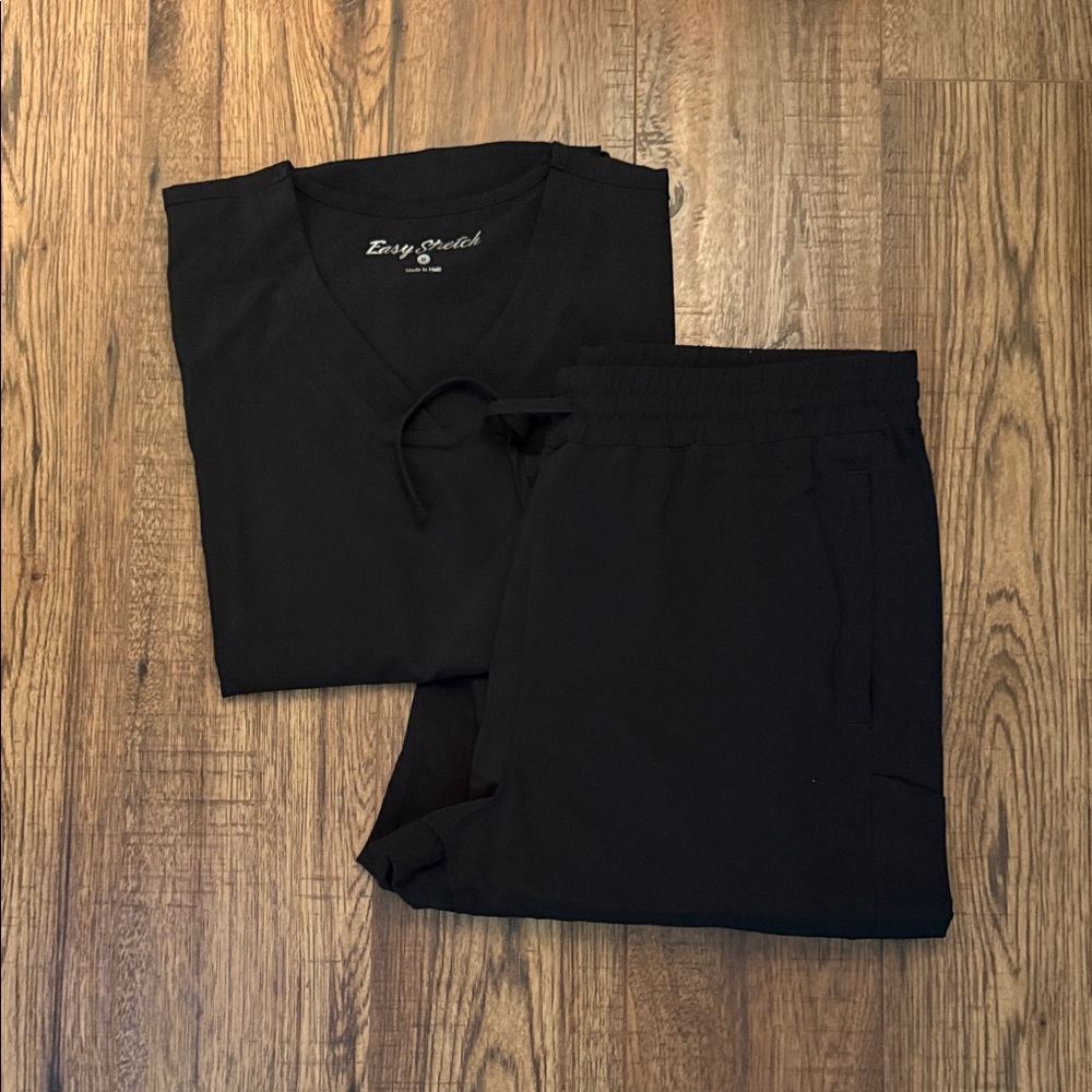 Easy Stretch Women's Classic Black Scrub Set